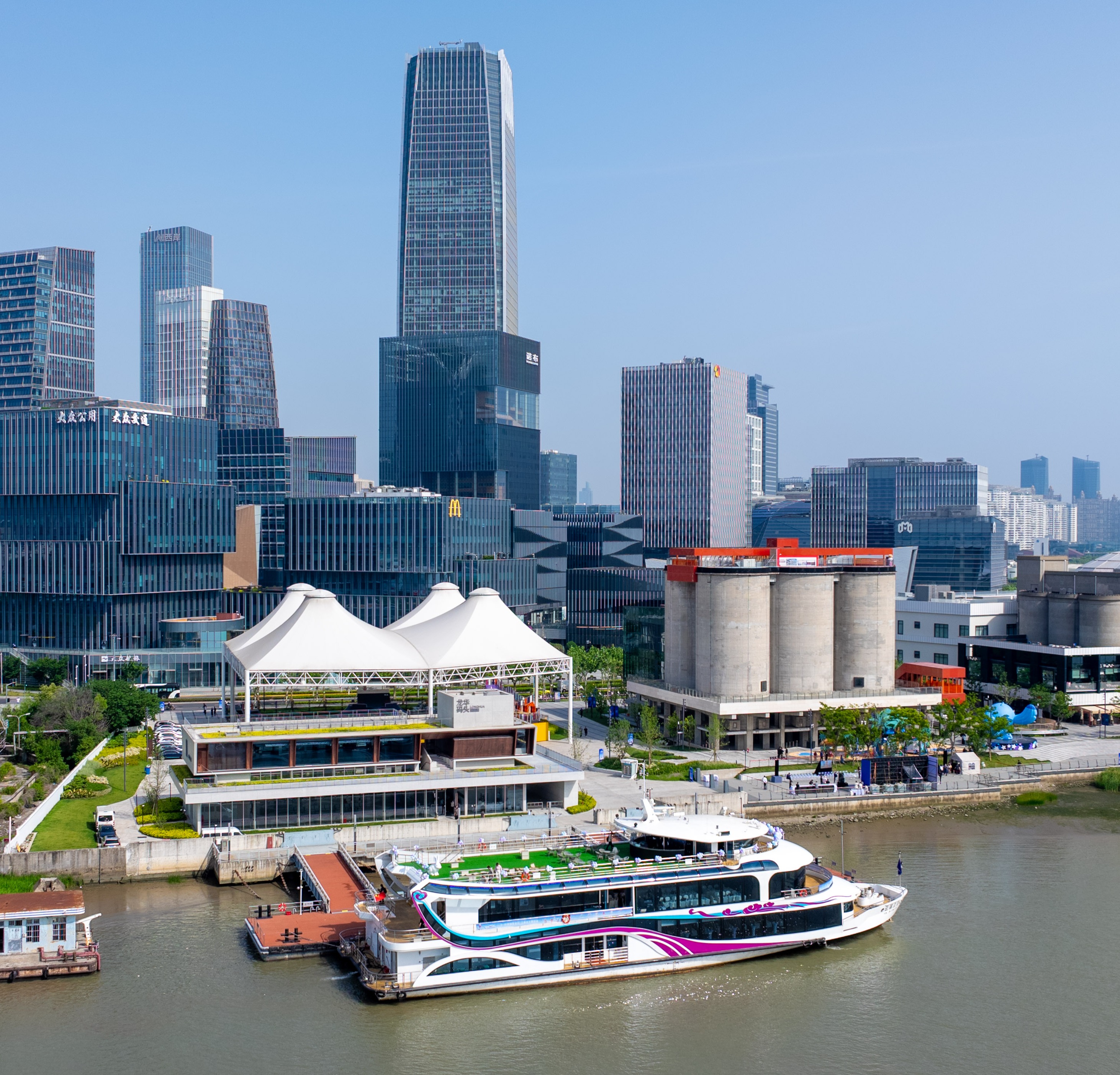 Shanghai Pass offering more travel options